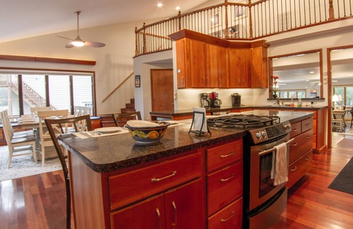 Lexington Park House | Serenity Bay-Spacious House-Private Pool-6 bdrms-5baths-Ask about 2-night stays