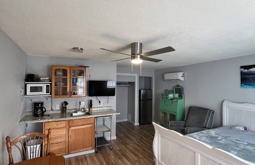 Matlacha Apartment | Serenity Bay Studio 4