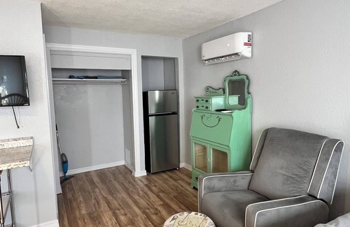 Matlacha Apartment | Serenity Bay Studio 4