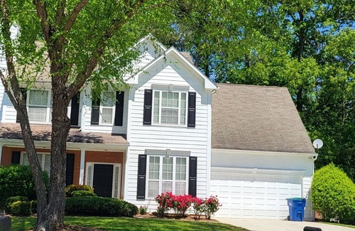 Clarkdale House | Serenity Hills-Location, Location-Covered Patio-Private Backyard-Pool Table