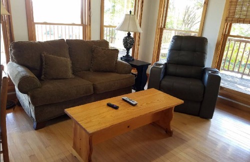 Cleveland Cabin | "Serenity Now", Upstate Table Rock Area