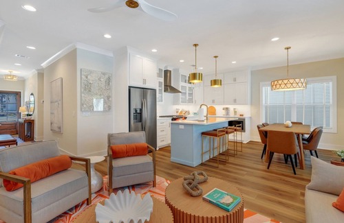 Saint Simons Heights House | Serenity Oasis - Villa 1 - Professionally Designed Duplex Home with Luxurious Heated Pool and Spa!
