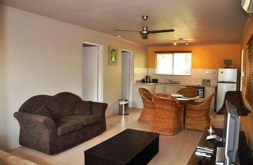 Picnic Bay Apartment | Serenity on Magnetic Unit 5