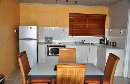 Picnic Bay Apartment | Serenity on Magnetic Unit 6