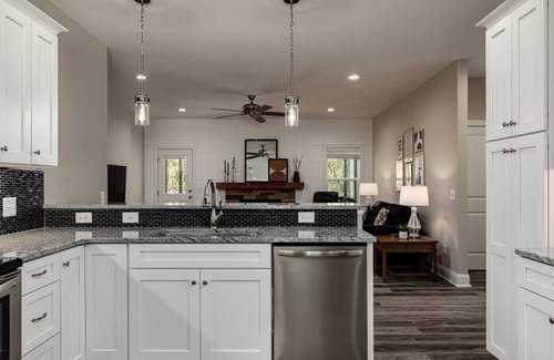 Pinehurst House | Serenity on Pinehurst No 6! <3.5 miles to the Village of Pinehurst! Sleeps 10!