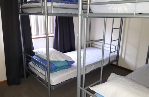 Moonta Bay Hotel | Serenity on Spry, Moonta Bay
