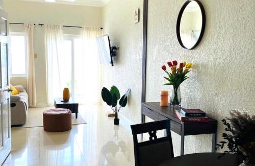 Jack's Hill Apartment | Serenity on Sunset Ridge