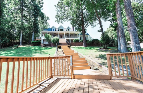 Ridgeway House | Serenity on Wateree- Dock & Sauna!