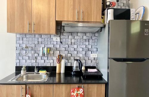 Cagayan de Oro Hotel | Serenity Stay Condo at 19th floor The Loop Tower Limketkai Center Lucky 19