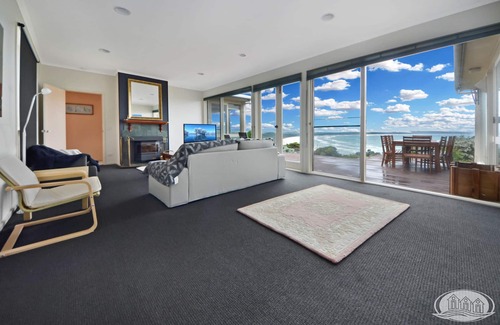 Cape Bridgewater House | Serenity with a wonderous view!