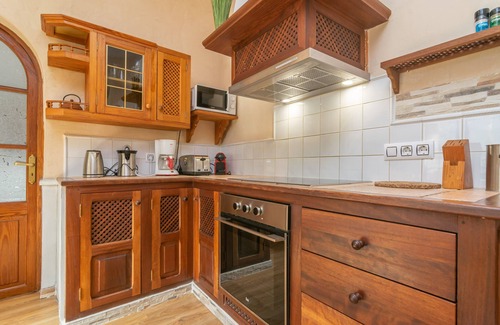 Fornalutx Villa | SES BEGUDES - Beautiful chalet with private pool and stunning mountain views. Free WiFi.