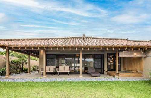 Motobu House | Sesoko Sansui