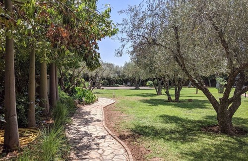 Ait Hamid Villa | Set beside an olive grove the poolside villa is 12 mn away from Marrakech by car