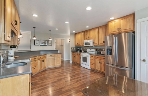 Fishhook Apartment | Set & Drift~Hatcher Pass, Pets Allowed, Peaceful