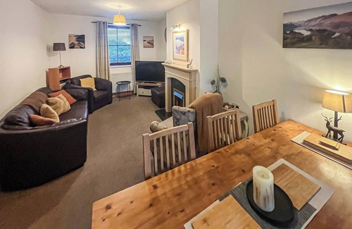Threlkeld Cottage | Set in Threlkeld, a quiet village with views of Blencathra.