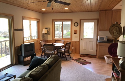 La Pointe House | Seven Hearts - Family Home with Guest House and Lake Superior Access!