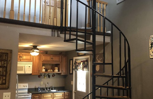 Jefferson Township House | Seven Springs/Hidden Valley Amazing Home- Mountainview (Secluded and Private)