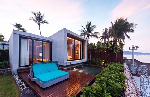 Khuekkhak Apartment | (SHA+)Beachfront Suite Pool Villa (BS1)