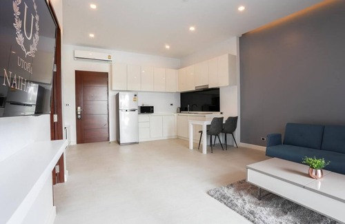 Chalong House | (SHA) Tropical Elegant Forest suite with kitchen