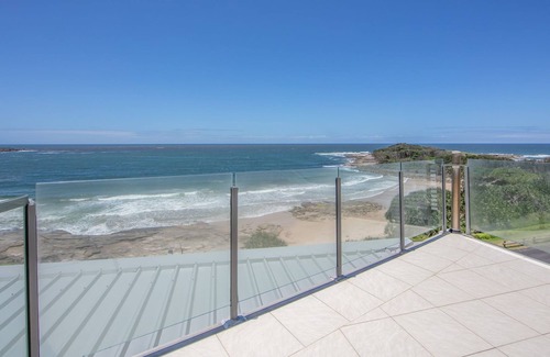 Yamba Apartment | Shadows on Convent 2 - 4 bedrooms