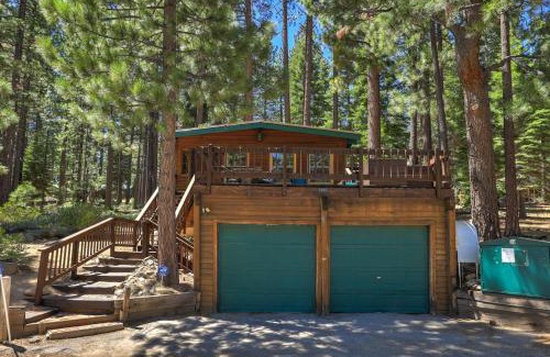 Country Club Estates House | Shady Pines Pets Hot tub