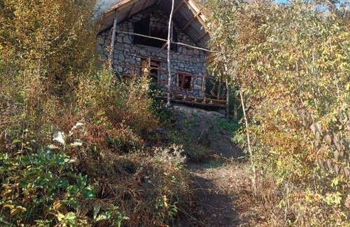 Kaputan Ski Chalet | Shale Hause