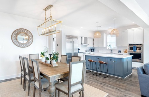Galveston House | Shalom at the Beach · Relax & Unwind