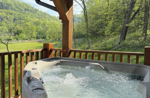 Gays Mills Cabin | Shalom cabin with private hot tub, Shalom Cabin
