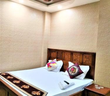 Nizamuddin Bed & Breakfast | Shamim Residency -Near Nizamuddin Aulia Dargah