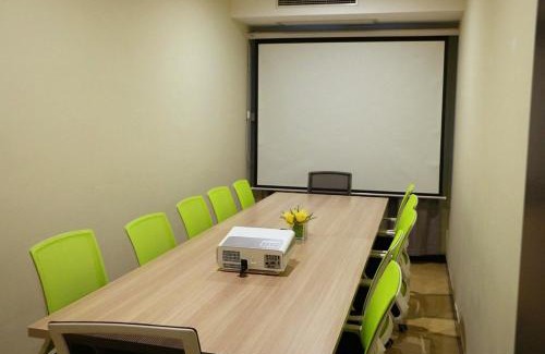 Pudong Hotel | Shanghai Dihang Boutique Hotel Pudong Airport Branch - Provides shuttle service to Pudong Airport and Disneyland