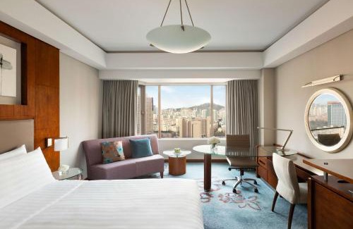 Shinan District Hotel | Shangri-La Qingdao - May Fourth Square
