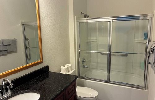 Tavares Condo | Shantiniketan I 10/2810/50 minutes to the Disney 2 mile to down town Tavares.