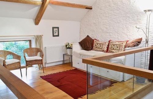 Upton Cheyney House | Shaplands Barn