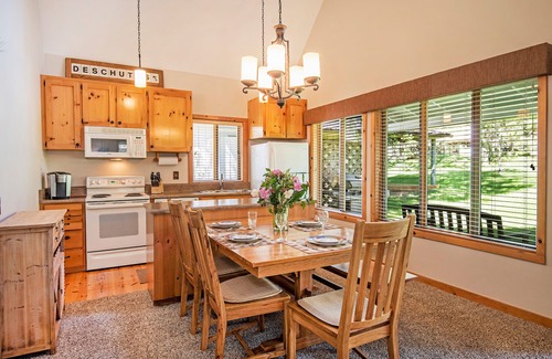 Sunriver House | SHARC/REC access, Heart of Sunriver Cabin, Sleeps 8.