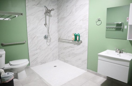 Oriente Apartment | Shared Loft with Private Room sleep up to 8 guests