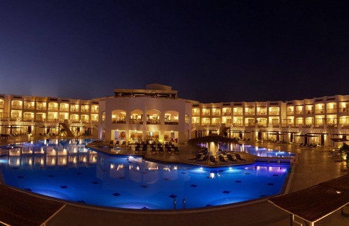 Sharm El Sheikh Resort | Sharm El Sheikh Getaway | 4 Pool Rooms + Spa, Karaoke, Diving & All Meals