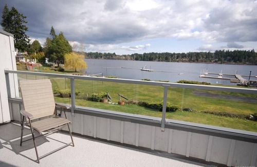 Shawnigan Lake Condo | Shawnigan Lake - Beach Front Oasis