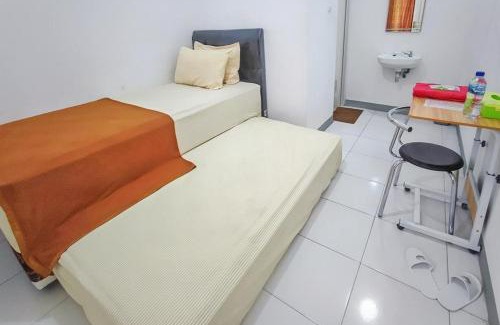 Waikabubak Hotel | Shekinah Homestay & Cafe Waikabubak RedPartner
