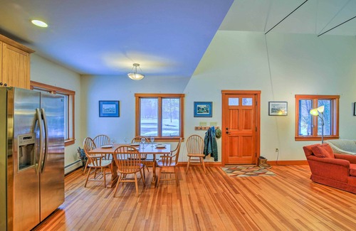 Shelburne Cabin | Shelburne Studio Cabin w/Spring-Fed Pool!