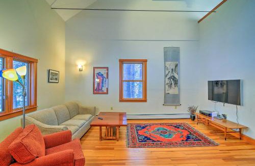 Shelburne House | Shelburne Studio Cabin with Spring-Fed Pool!