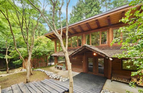 Tsuru House | SHELTER,都留 大自然の貸切Villa 8名入れるサウナ付き 完全プライベート空間