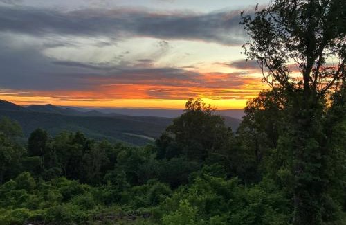 Stanley House | Shenandoah Hideaway