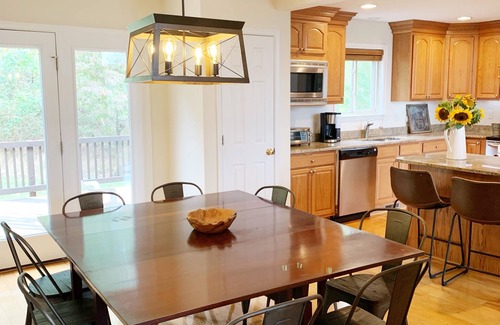 Bentonville House | Shenandoah Sunsets