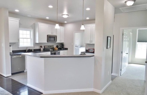 Fort Valley House | Shenandoah Valley Vista - Mountain Views & Level 2 EV Charger