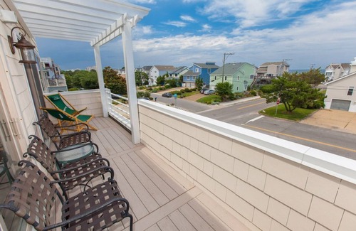 Croatan Beach House | Shep's blocks in Virginia Beach