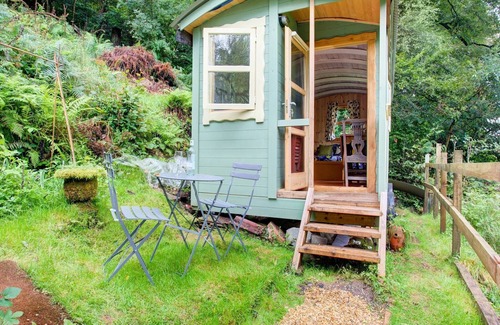 Cornwall House | Shepherds Hut near Exmoor National Park