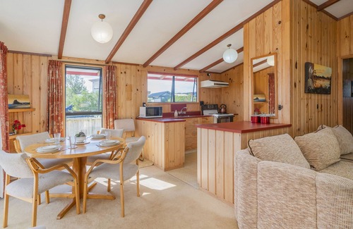 Pauanui House | Sheppard's Rest - Pauanui Holiday Home
