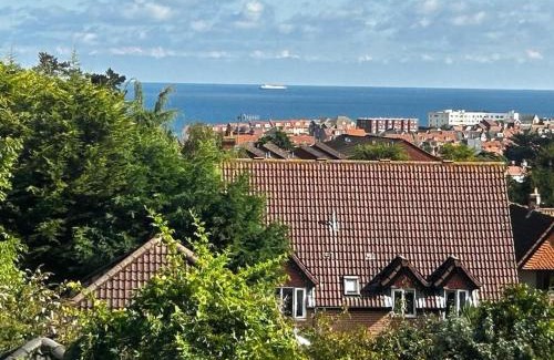 Sheringham House | Sheringham, Norfolk - Seaside Retreat - 15 min walk to beach