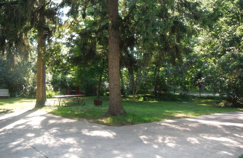 Saugatuck House | Sherm's Shack- A historical, family owned Saugatuck home.