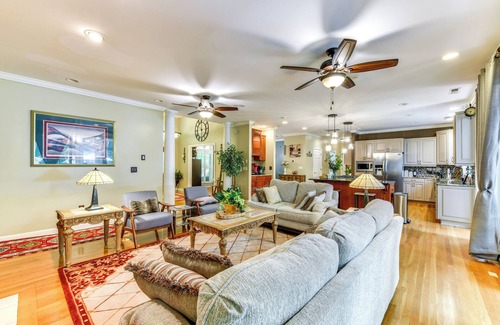Sherrills Ford House | Sherrills Ford Escape w/Hot Tub, Deck & Yard